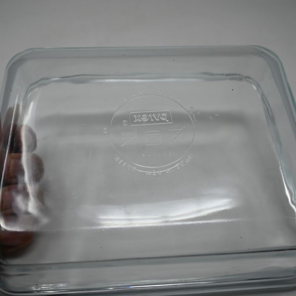 Pyrex 7211R 4 Cup Rectangular Glass Storage Container Made In USA - Picture 4 of 4